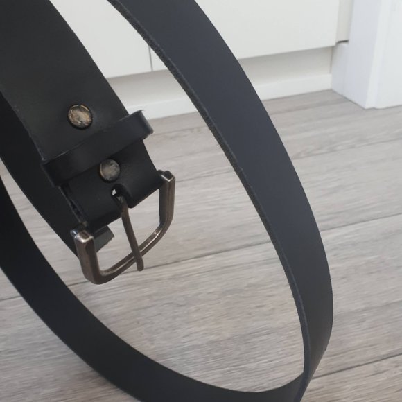 Canadian Made Black Leather Belt - Picture 5 of 6